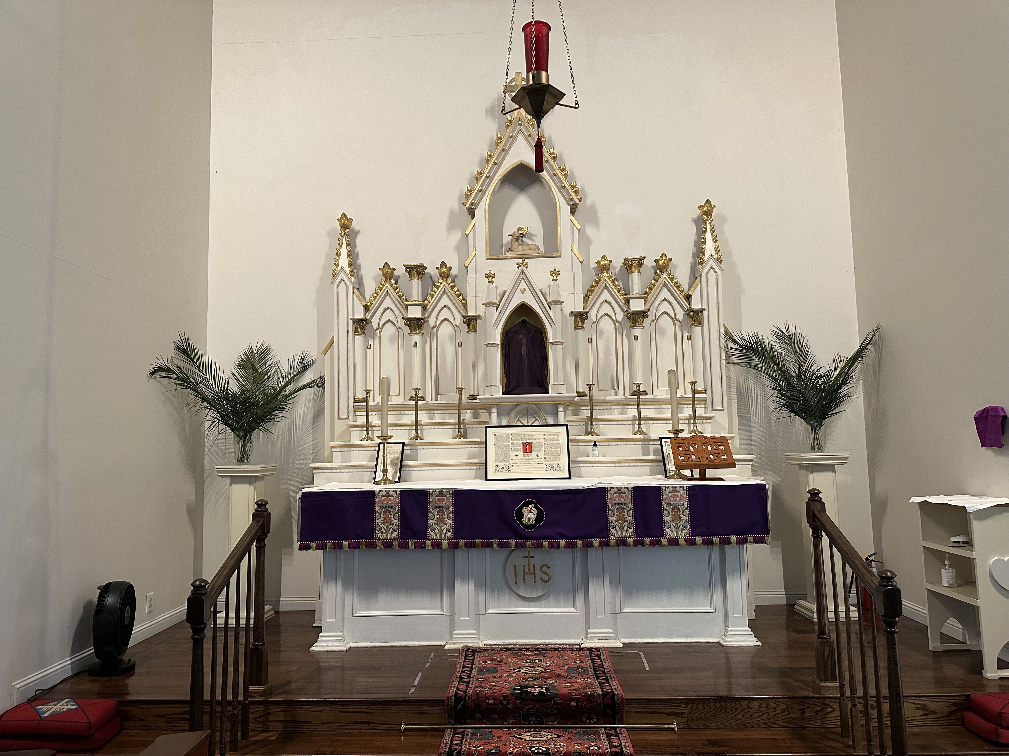 2025 High Altar, Palm Sunday
